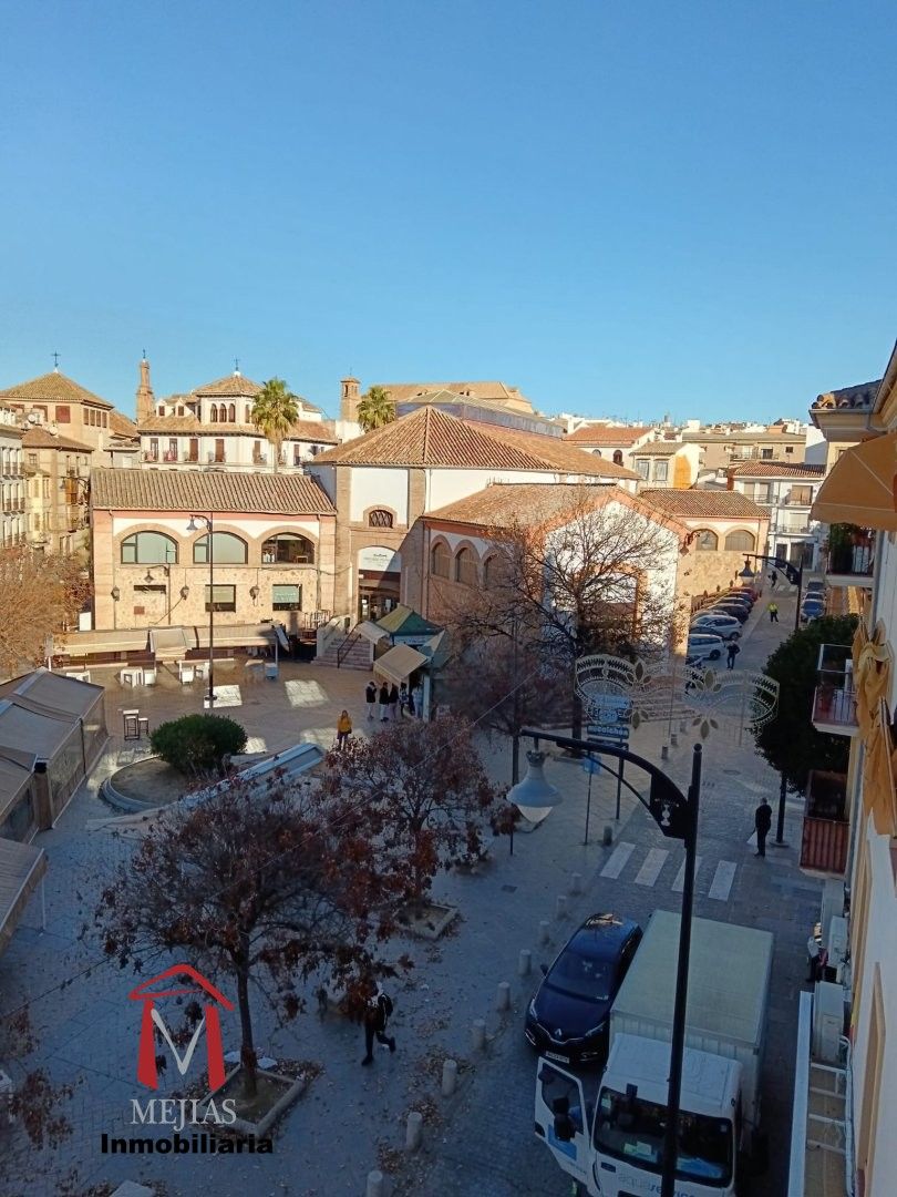 Vista exterior de Pis en venda en Antequera