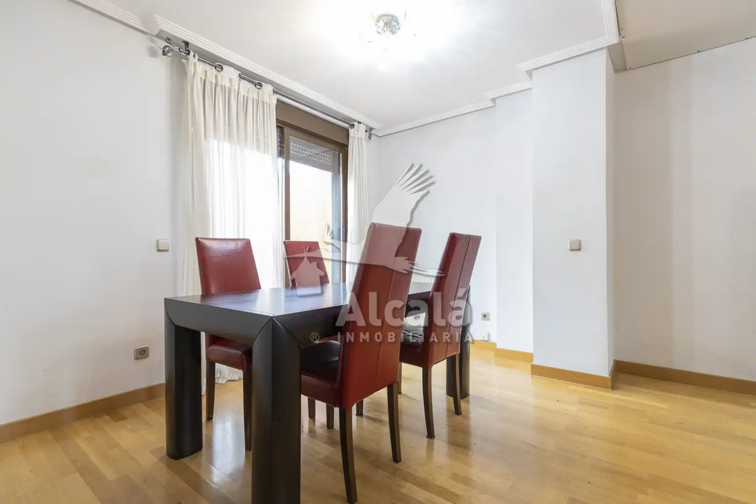 Comedor de Ático en venta en Alcalá de Henares con Aire acondicionado, Calefacción y Terraza