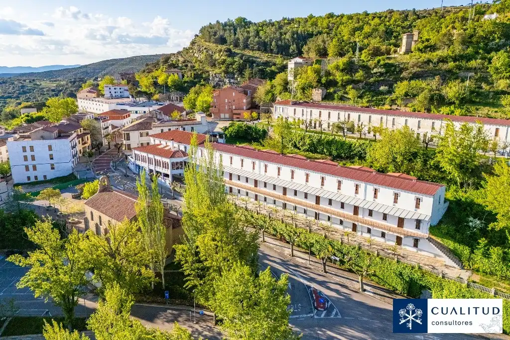 Vista exterior de Edificio en venta en Benassal