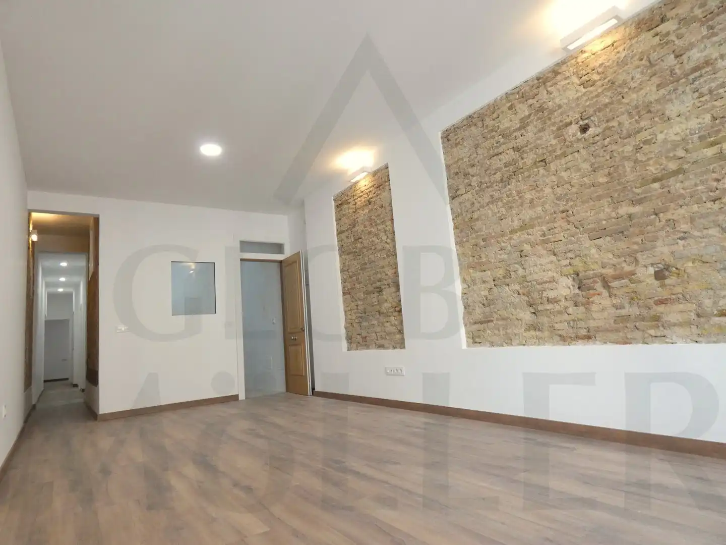 Wohnung zum Verkauf in Cartagena mit Terrasse, Abstellraum und Balkon