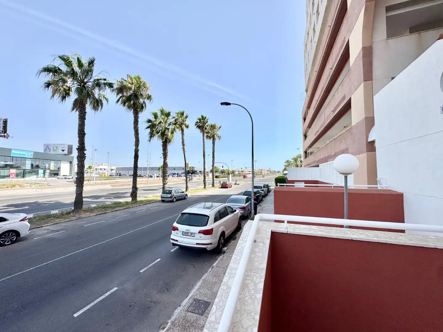 Vista exterior de Apartament de lloguer en Torrevieja amb Piscina, Moblat i Rentadora