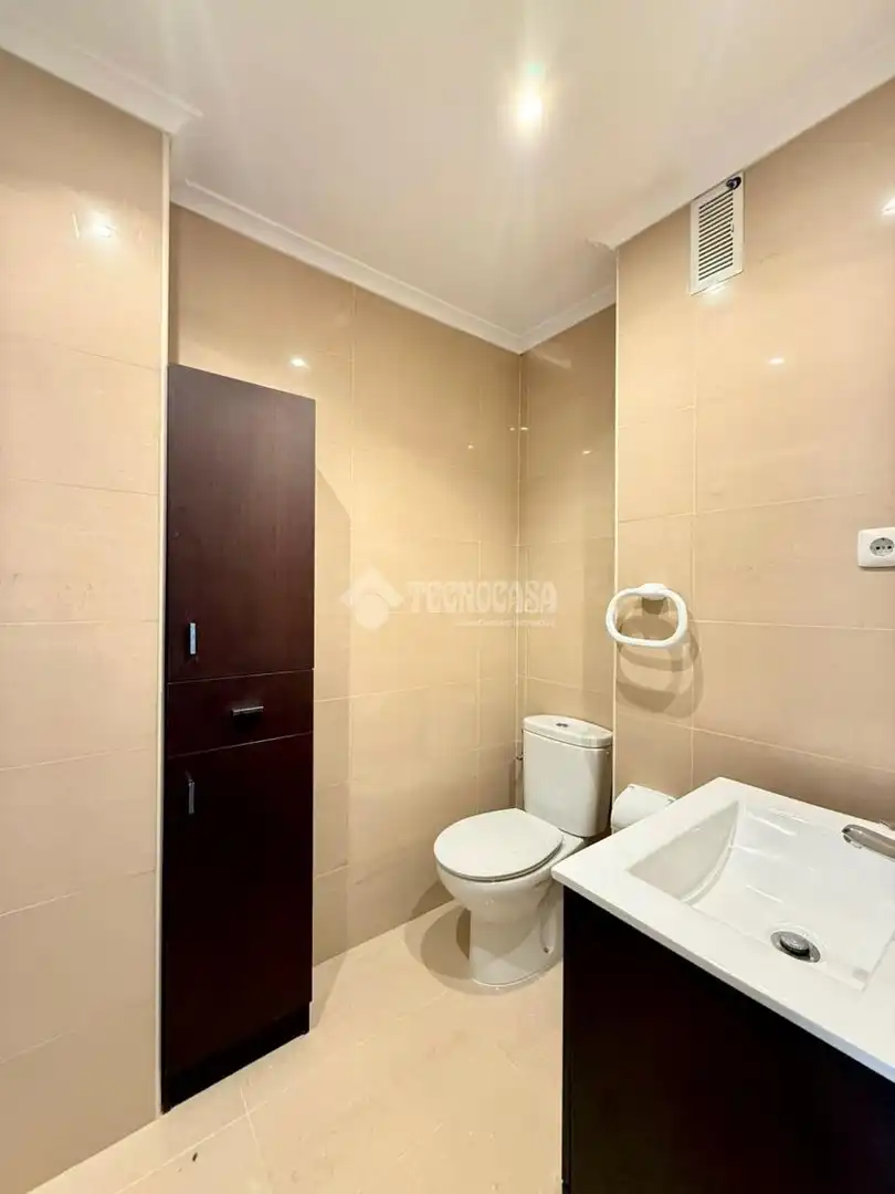 Appartamento con ascensore in vendita a Centro, imagen 9