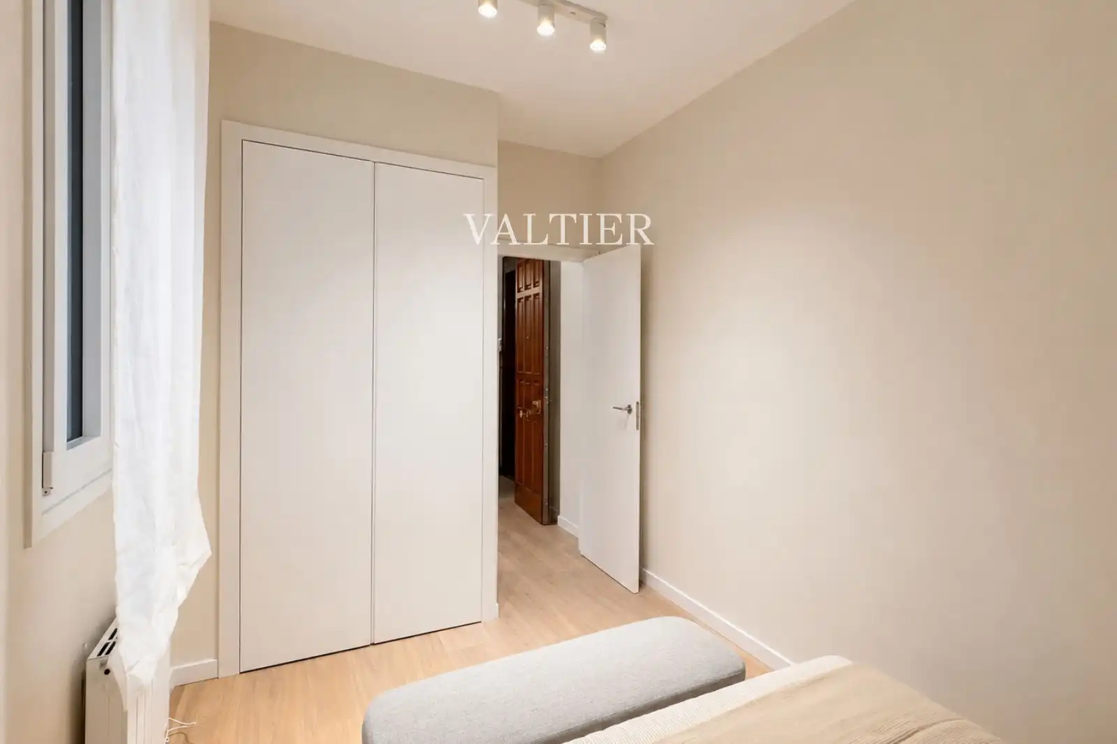 Habitación de Piso de alquiler en Madrid con Calefacción y Amueblado