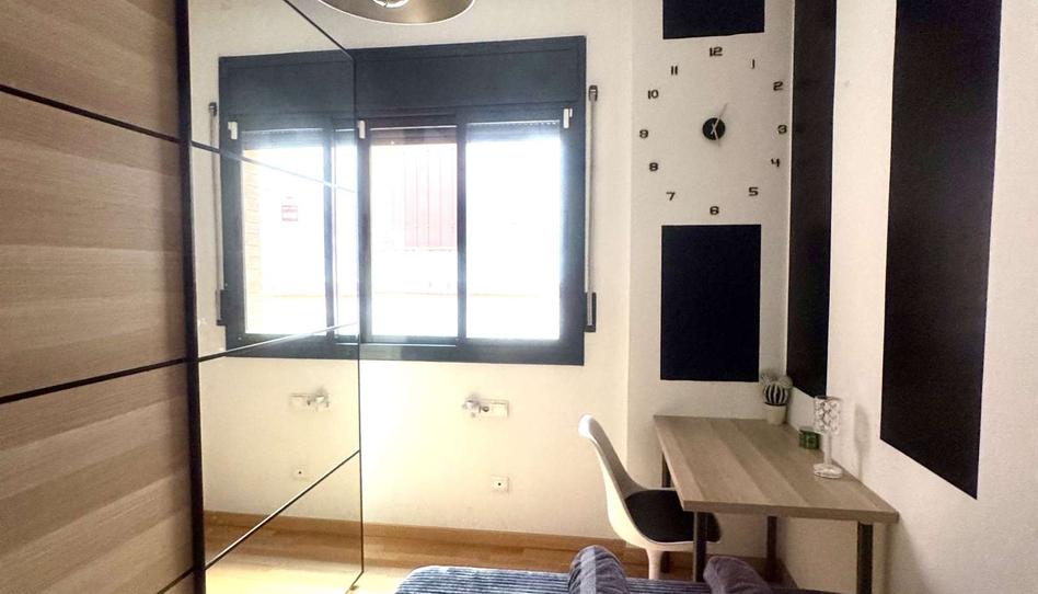 Foto 1 de Pis per a compartir a Les Roquetes, Barcelona