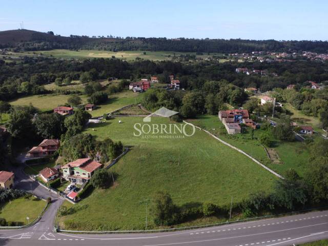 Terreno residencial en Venta en Calle San Roque del Acebal, 1 en Cué - San Roque - Andrín