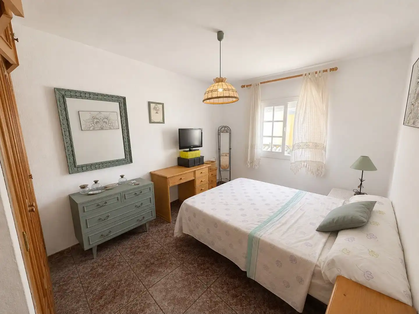 Bedroom of Houses for sale in Sotogrande  with Heating, Terrace and Storage room