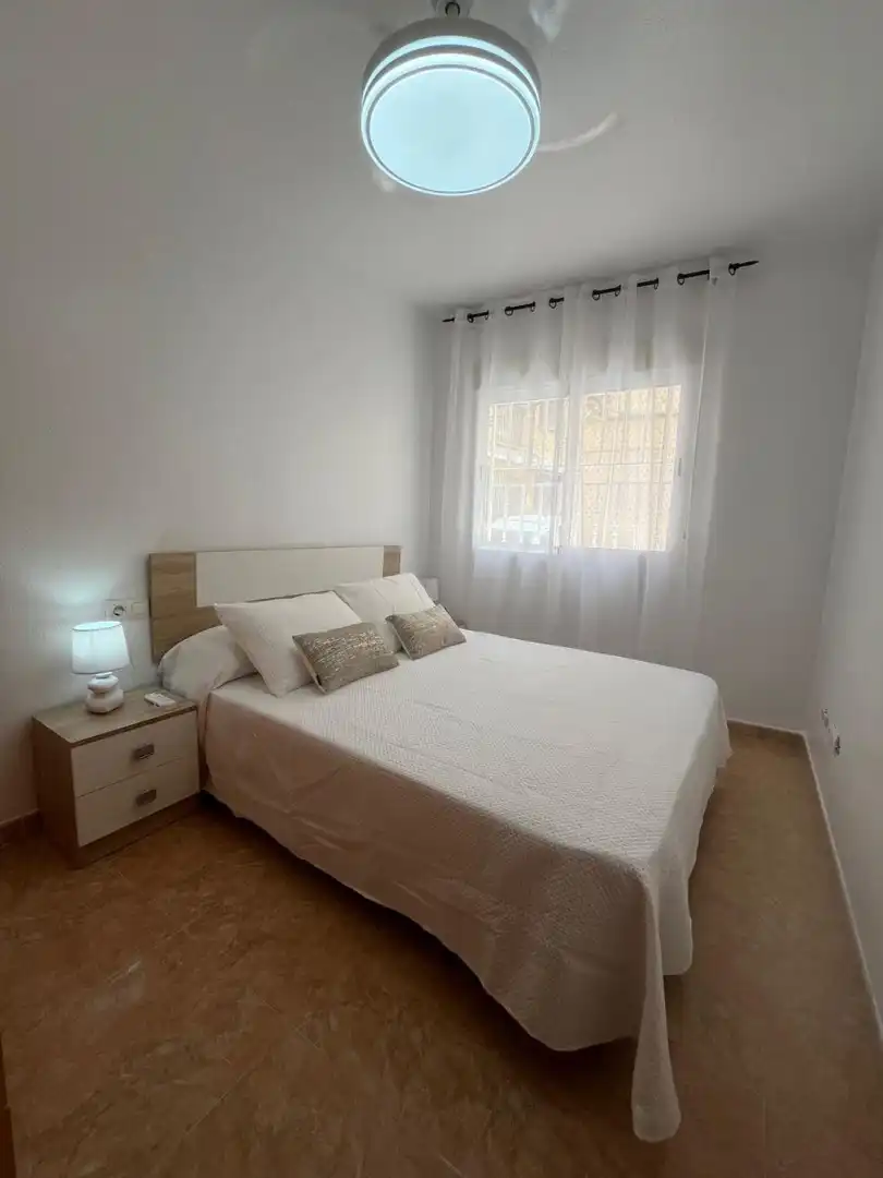 Bedroom of Apartments for rent in Águilas