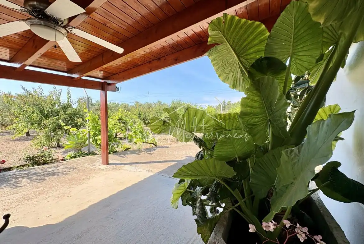 Terrassa de Finca rústica en venda en Mont-roig del Camp amb Aire condicionat, Calefacció i Jardí privat