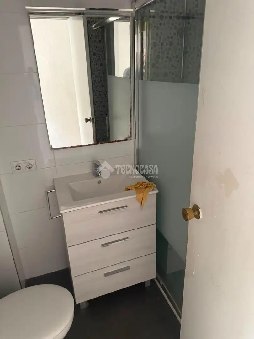Piso con balcón en venta en Florida - Ciudad de Asís, imagen 4
