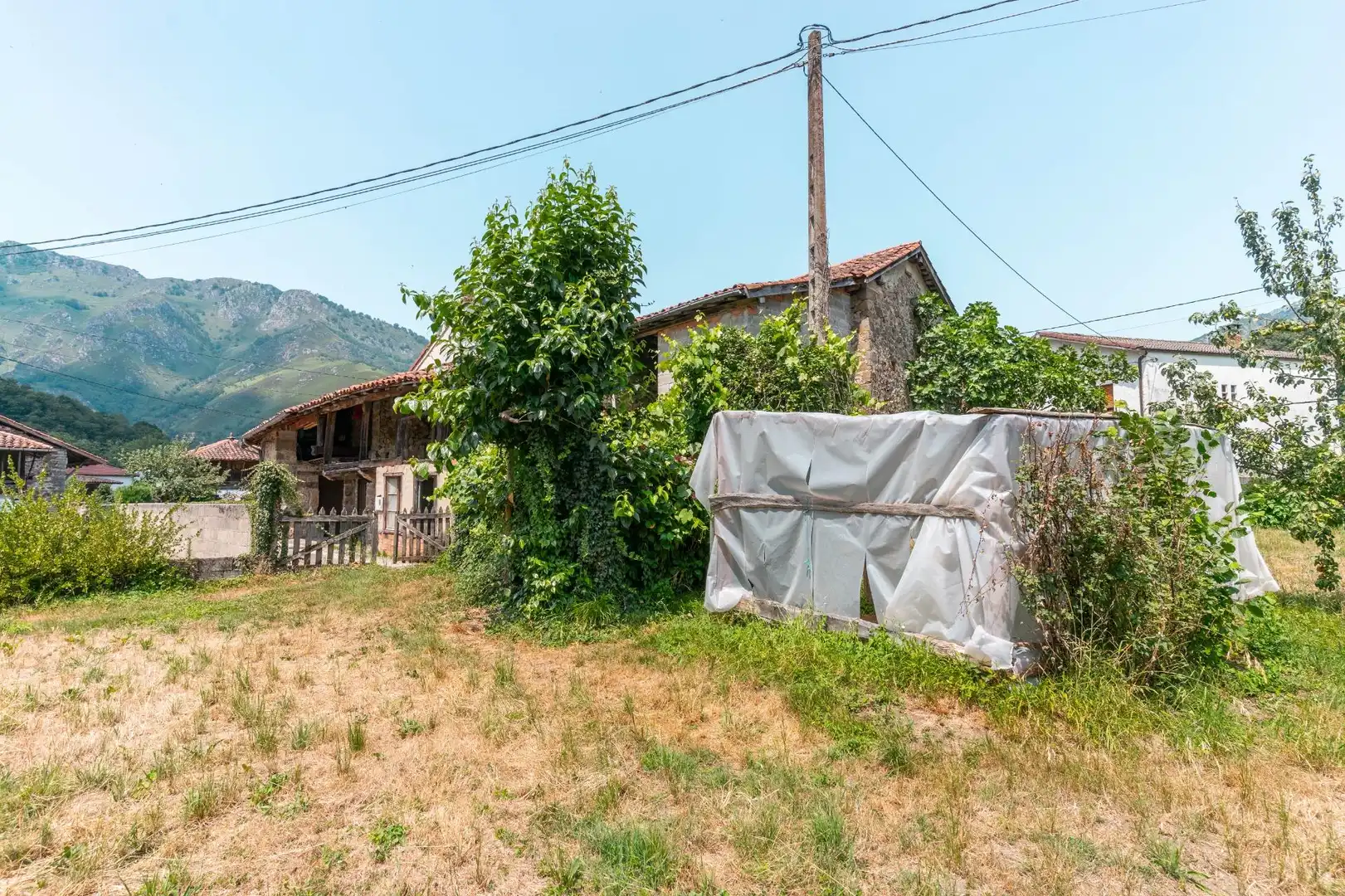 Casa o xalet en venda en Sobrescobio amb Jardí privat, Terrassa i Traster