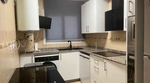 Foto 3 de Piso en venta en Alcaucín, Málaga