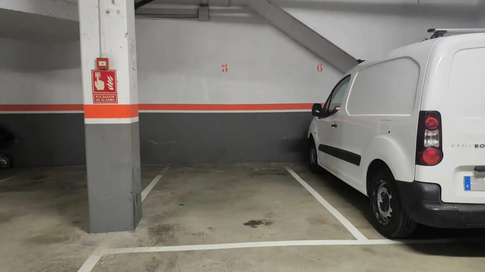 Parking for sale in Sant Boi de Llobregat - RAMBLA RAFAEL CASANOVAS, imagen 8
