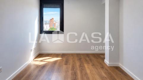 Foto 3 de Ático en venta en El Besós i el Maresme,  Barcelona Capital