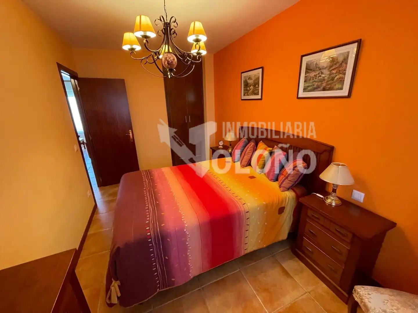 Dormitori de Apartament en venda en Cuzcurrita de Río Tirón amb Calefacció, Terrassa i Traster