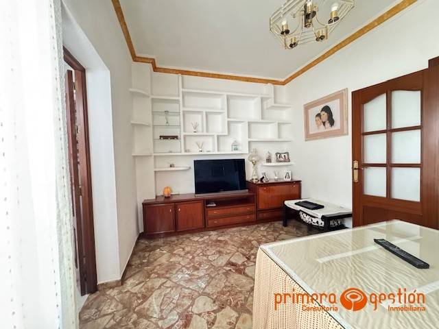 Piso en Venta en Carmona