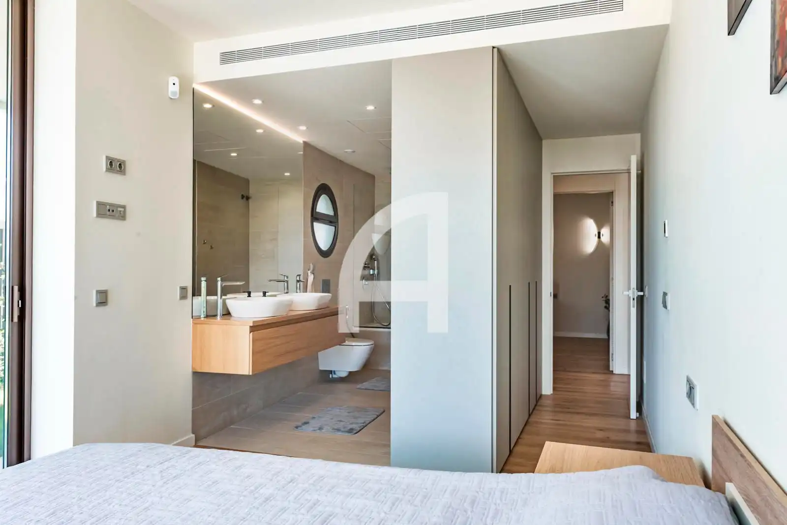 Bathroom of Flat for rent in Fuengirola  with Air Conditioner, Heating and Private garden
