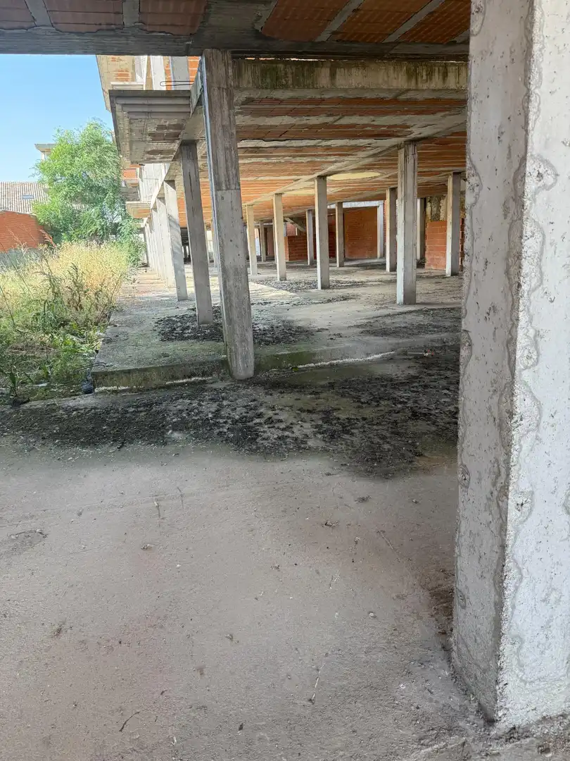 Vista exterior de Edificio en venta en Cedillo del Condado