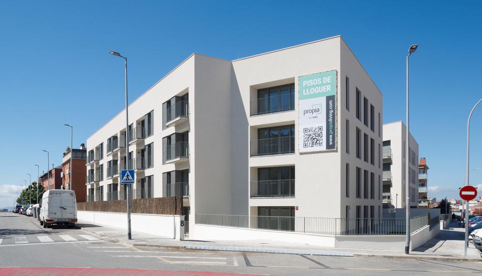 Foto 1 de Pis de lloguer a Carrer D'amposta, 4, Les Arenes - La Grípia  Can Montllor, Barcelona