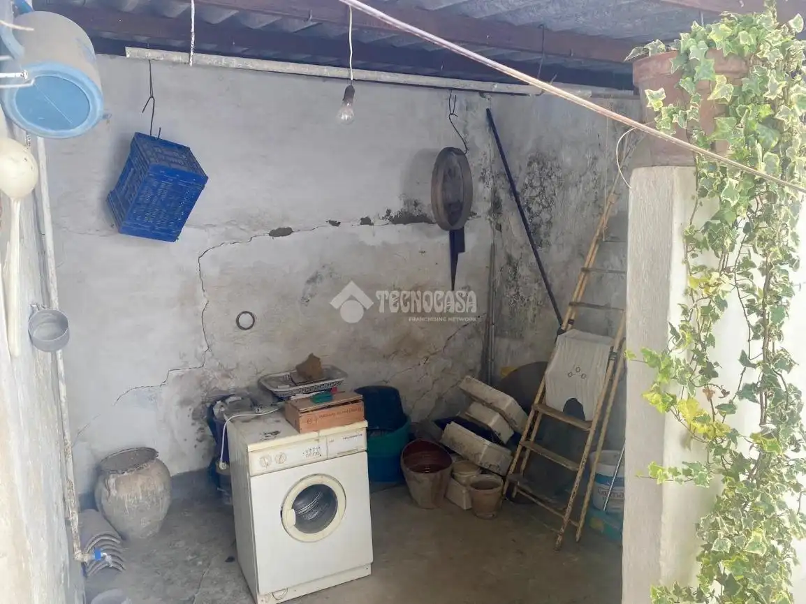 Detached homes for sale in Jimena de la Frontera  with Storage room