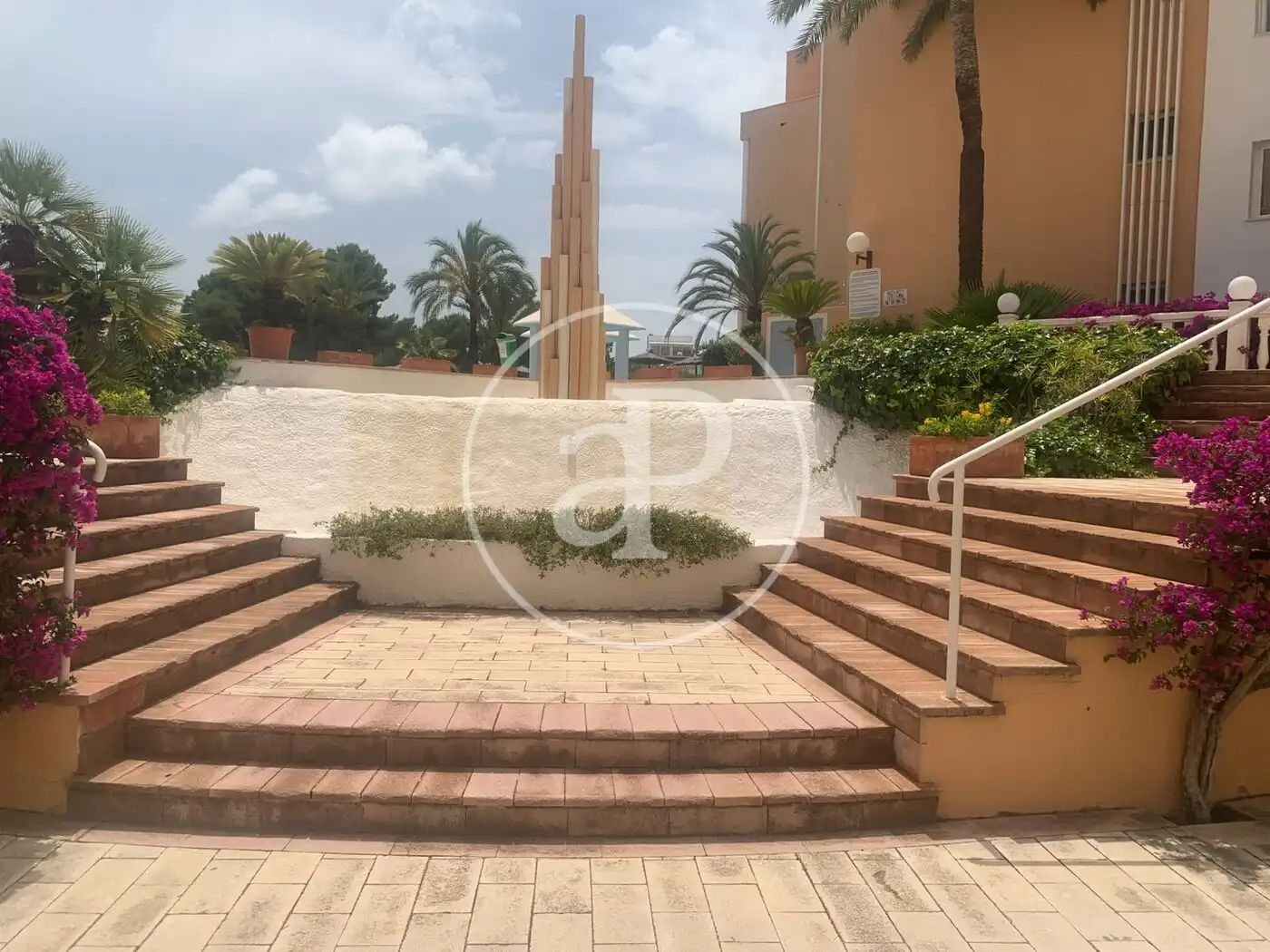 Aparcament de Pis de lloguer en Jávea / Xàbia amb Jardí privat, Terrassa i Moblat