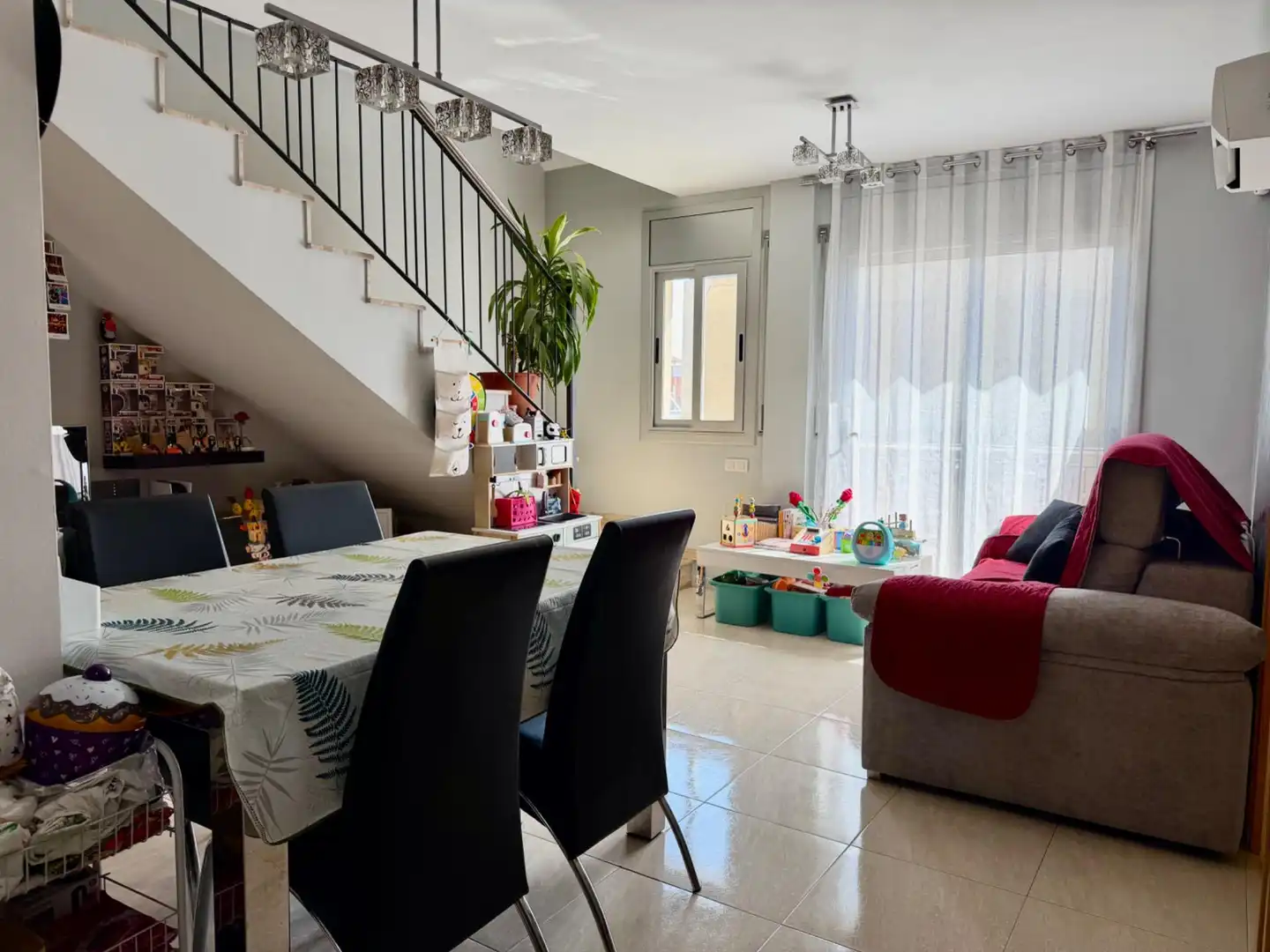 Attico con balcone in vendita a Cerdanyola, imagen 2