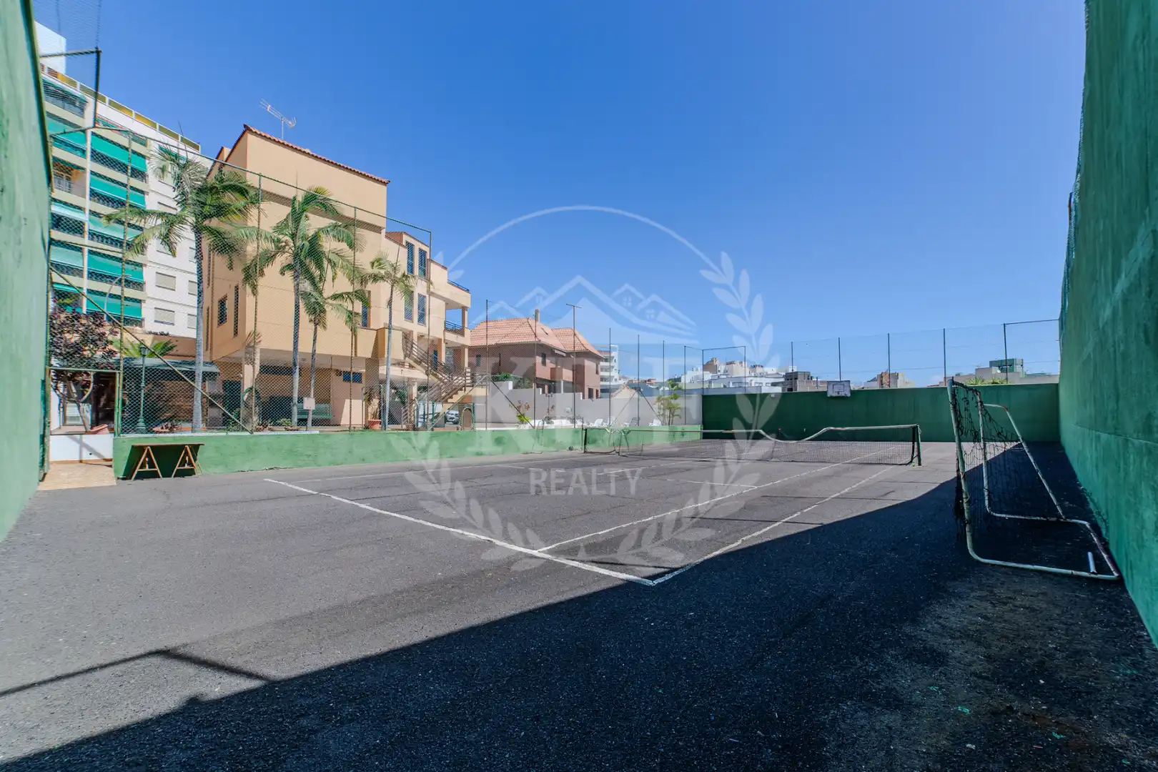 Vista exterior de Casa o xalet en venda en Santa Cruz de Tenerife amb Aire condicionat, Calefacció i Jardí privat