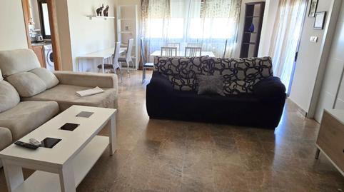 Foto 2 de Pis en venda a Calle San Julian, Puerto Deportivo, Torrevieja