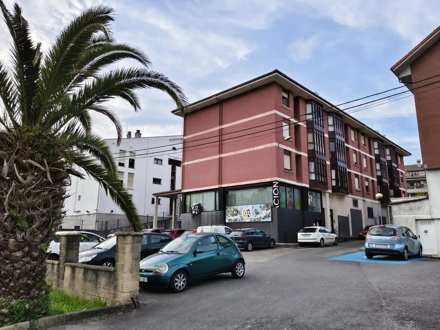 Vista exterior de Piso de alquiler en Hazas de Cesto con Calefacción, Terraza y Amueblado