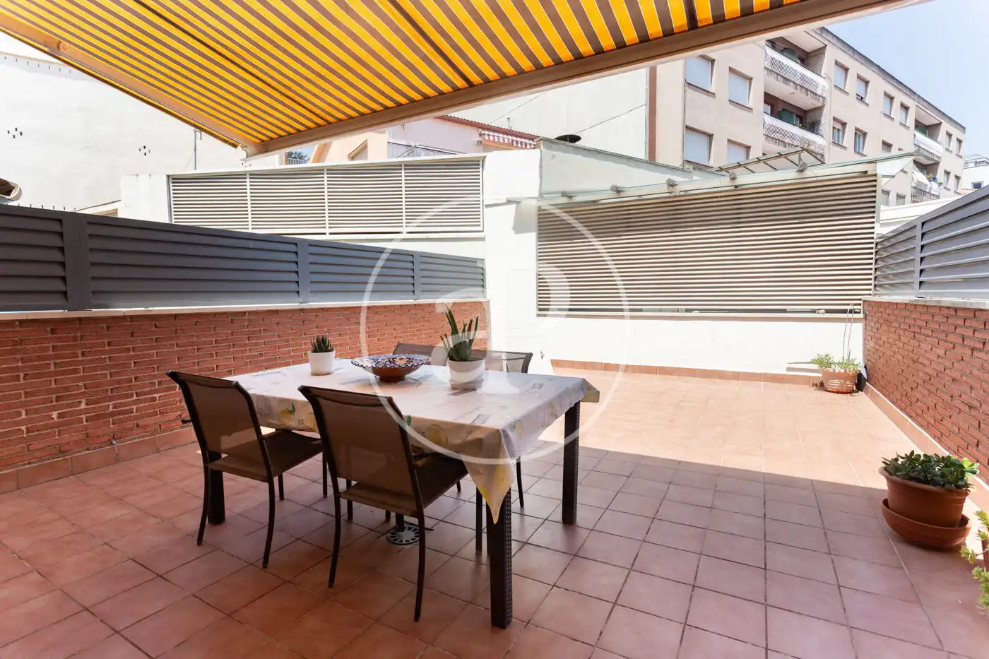 Terrassa de Casa adosada en venda en Cerdanyola del Vallès amb Aire condicionat, Calefacció i Terrassa