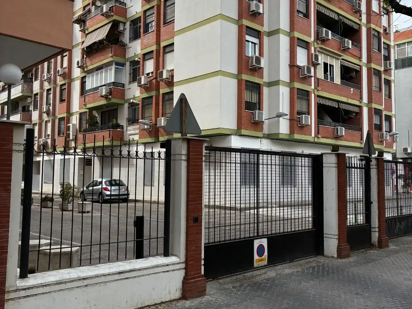 Vista exterior de Piso en venta en San Pablo - Santa Justa