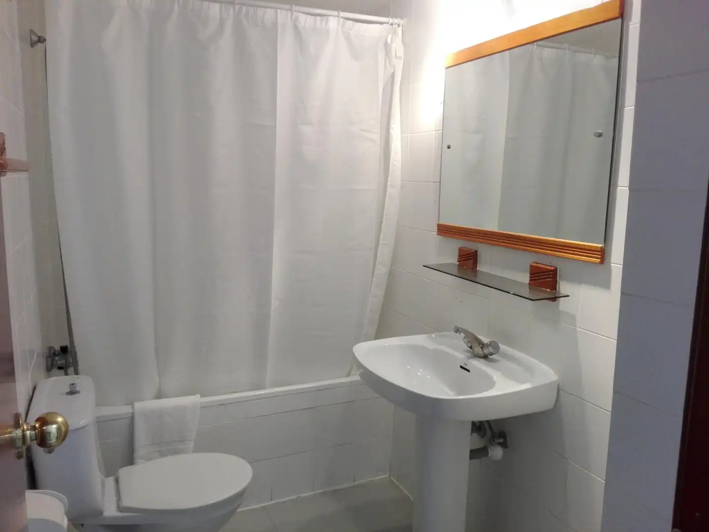 Bathroom of Apartments for sale in Salou  with Air Conditioner, Private garden and Terrace