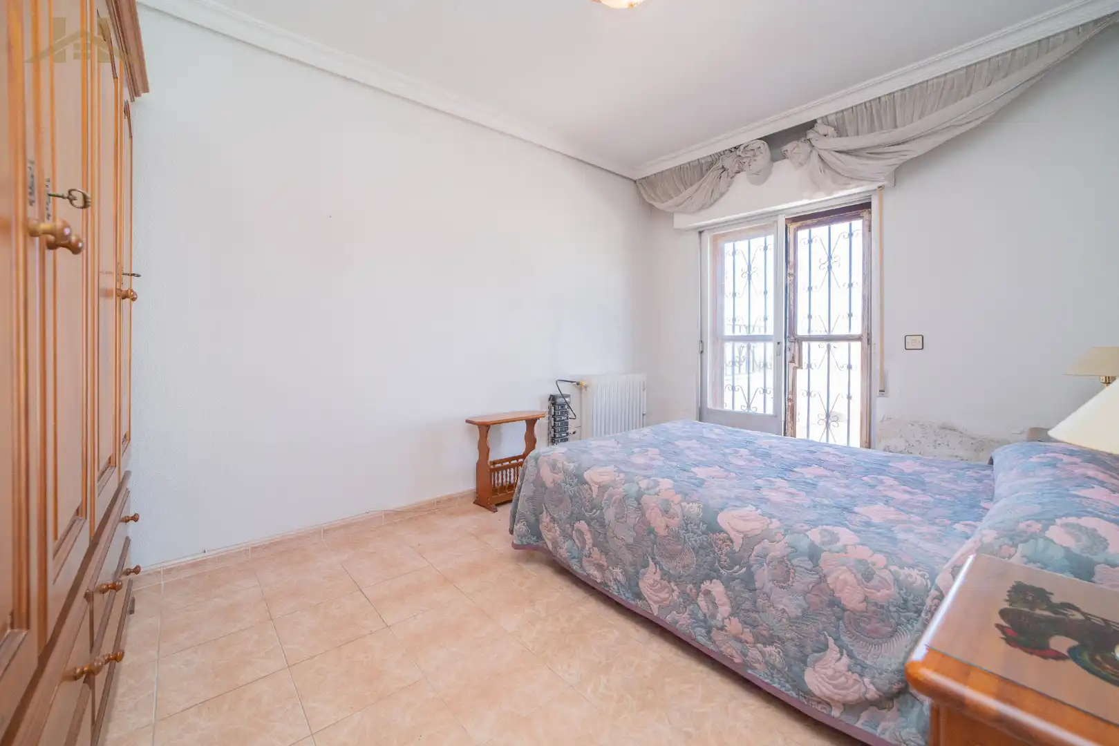 Dormitori de Casa adosada en venda en Villanueva de Perales amb Aire condicionat, Calefacció i Jardí privat