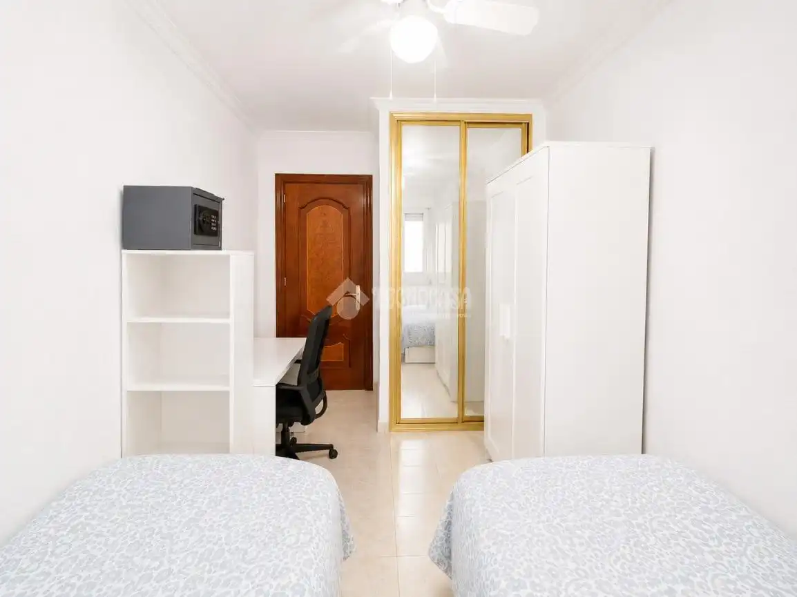 Habitación de Piso en venta en Madrid con Aire acondicionado, Calefacción y Terraza