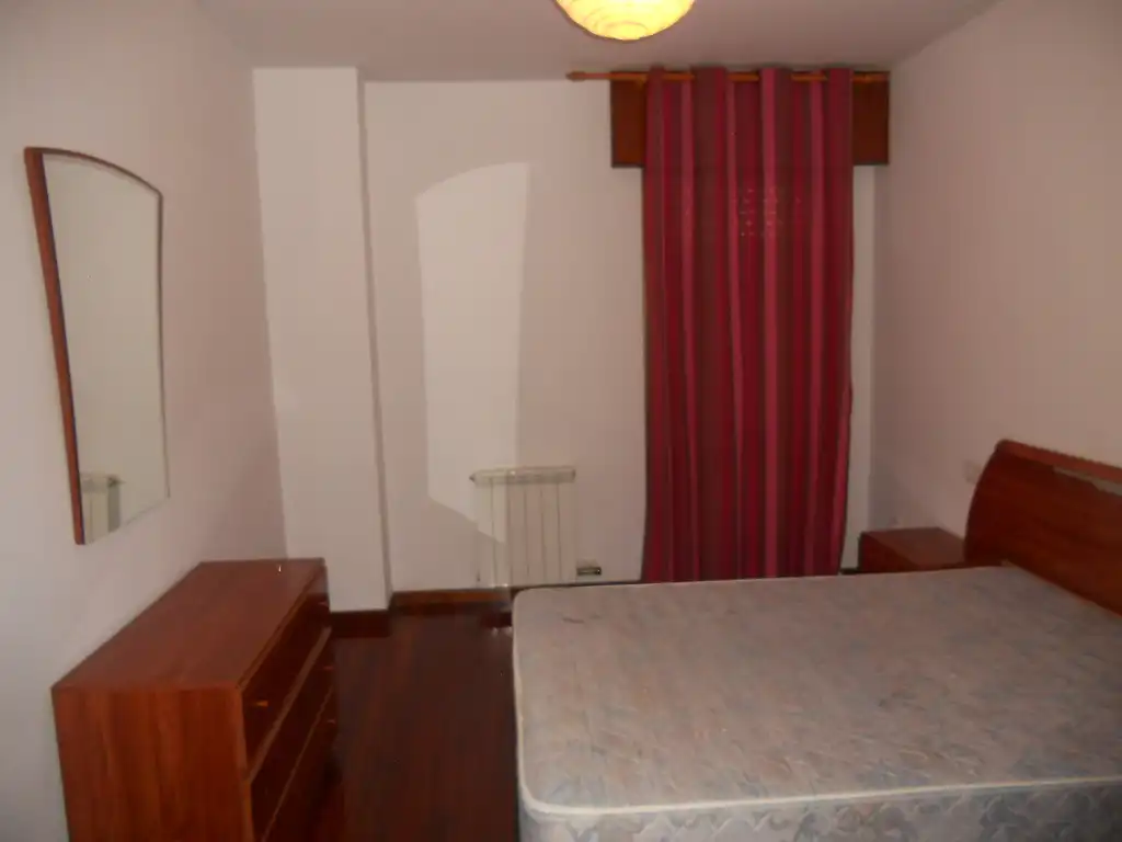 Wohnung mit Aufzug zur Miete in Rúa de Abaixo