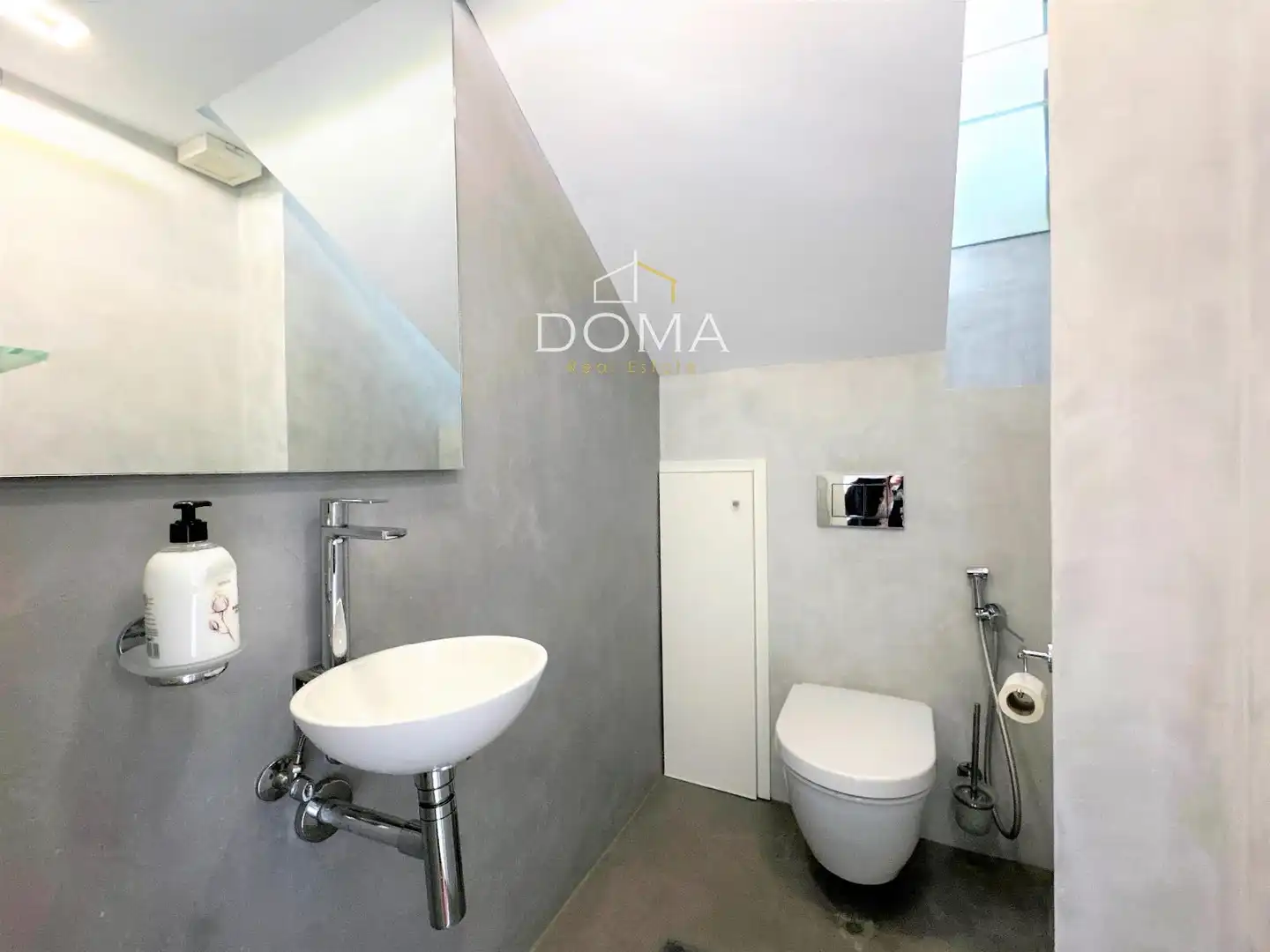 Baño de Casa o chalet en venta en Barcelona con Aire acondicionado, Calefacción y Jardín privado
