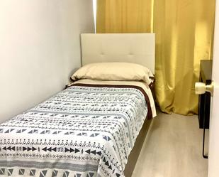 Bedroom of Flat to share in  Madrid Capital  with Air Conditioner, Heating and Terrace