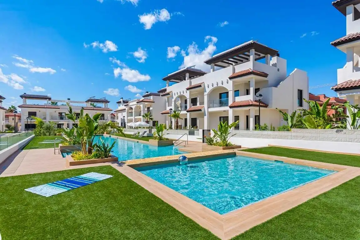 Piscina de Apartamento en venta en Rojales con Terraza y Piscina comunitaria
