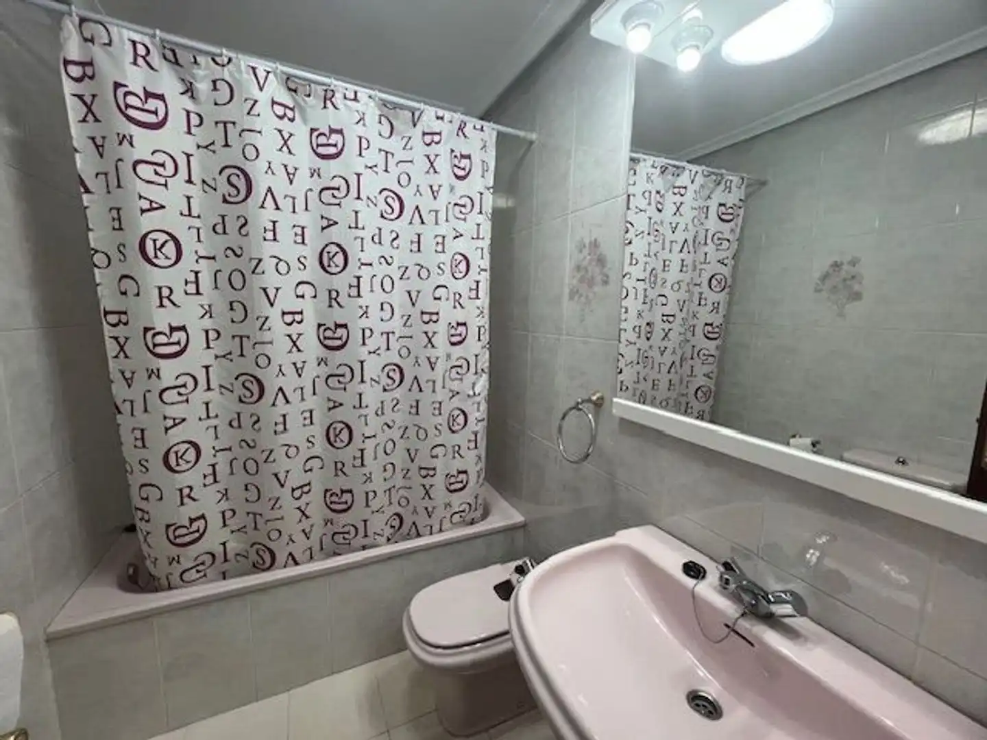 Flat with lift to rent in Avenida Primero de Mayo 94, imagen 18