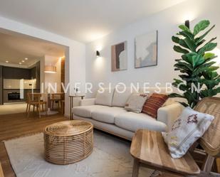 Living room of Flat to rent in  Barcelona Capital  with Air Conditioner, Heating and Terrace