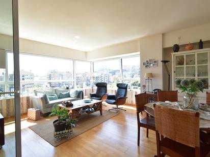 Living room of Flat for sale in  Barcelona Capital  with Air Conditioner, Terrace and Balcony