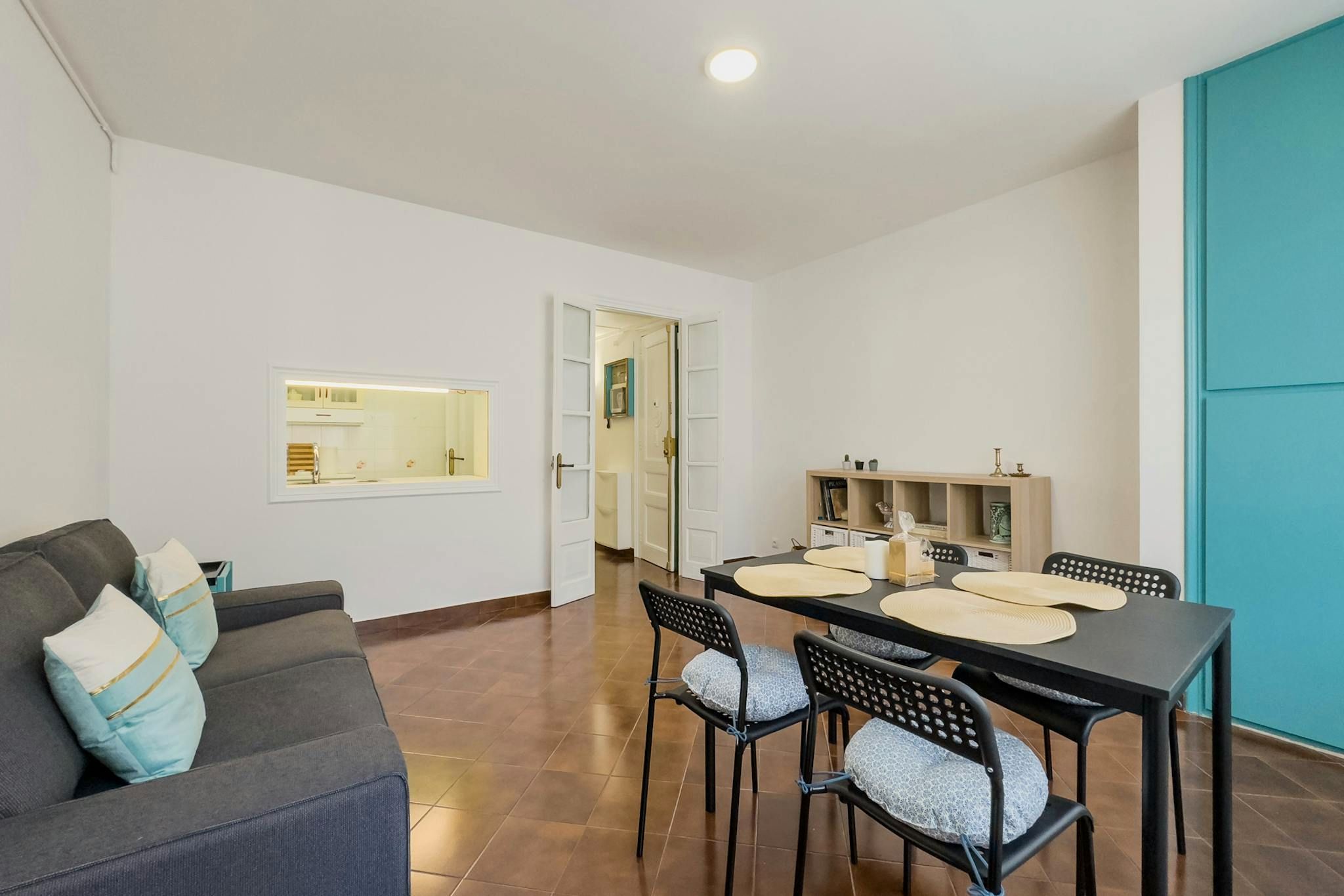 Menjador de Pis de lloguer en  Barcelona Capital amb Aire condicionat, Calefacció i Moblat