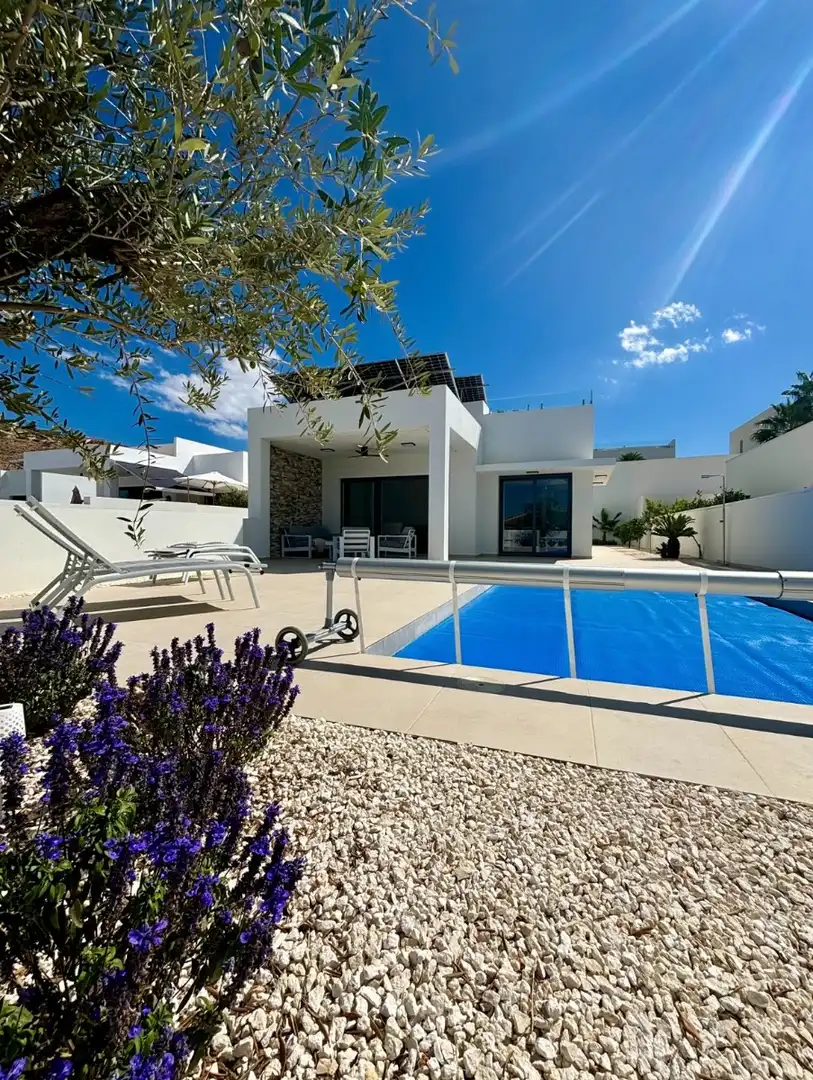 Flat for sale in Benimar