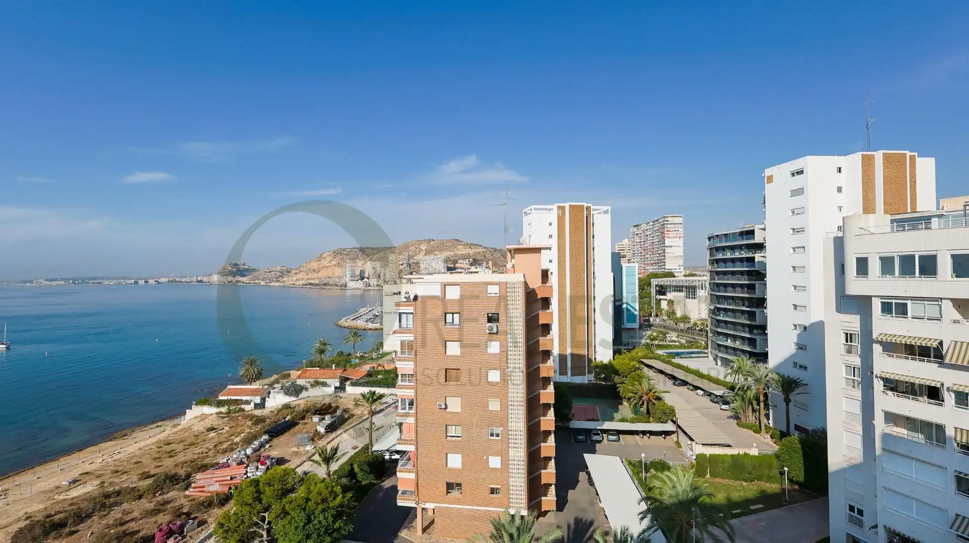 Schlafzimmer von Dachboden zur Miete in Alicante / Alacant mit Klimaanlage, Privatgarten und Terrasse