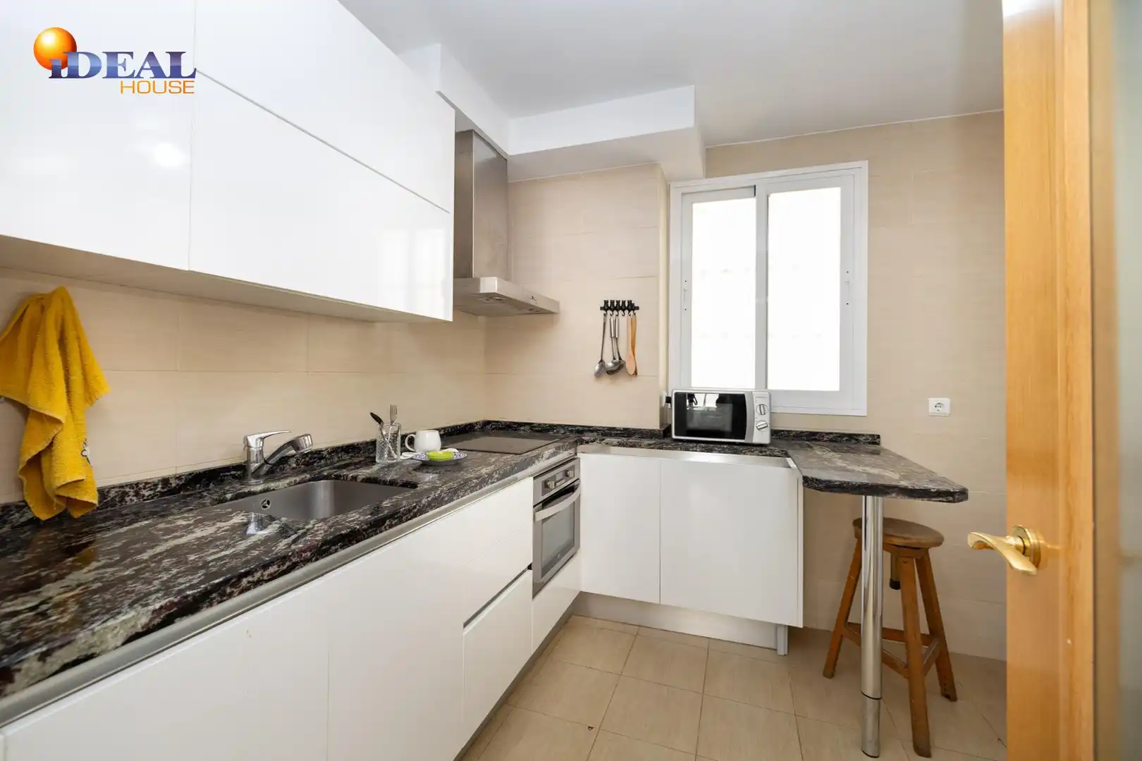 Flat with lift for sale in Genil, imagen 12