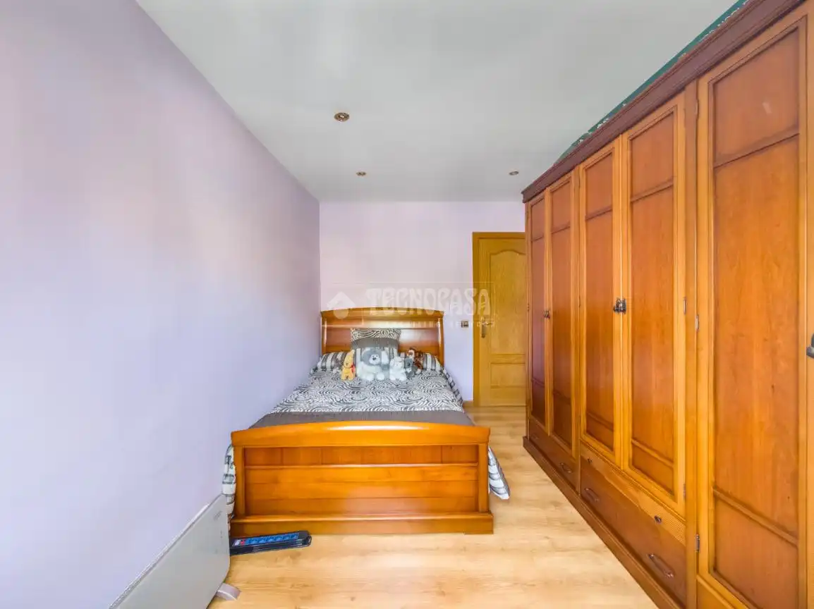 Habitación de Piso en venta en Madrid con Aire acondicionado y Calefacción