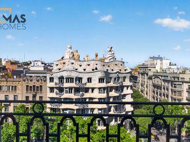 Appartamento con balcone in vendita a Passeig de Gràcia