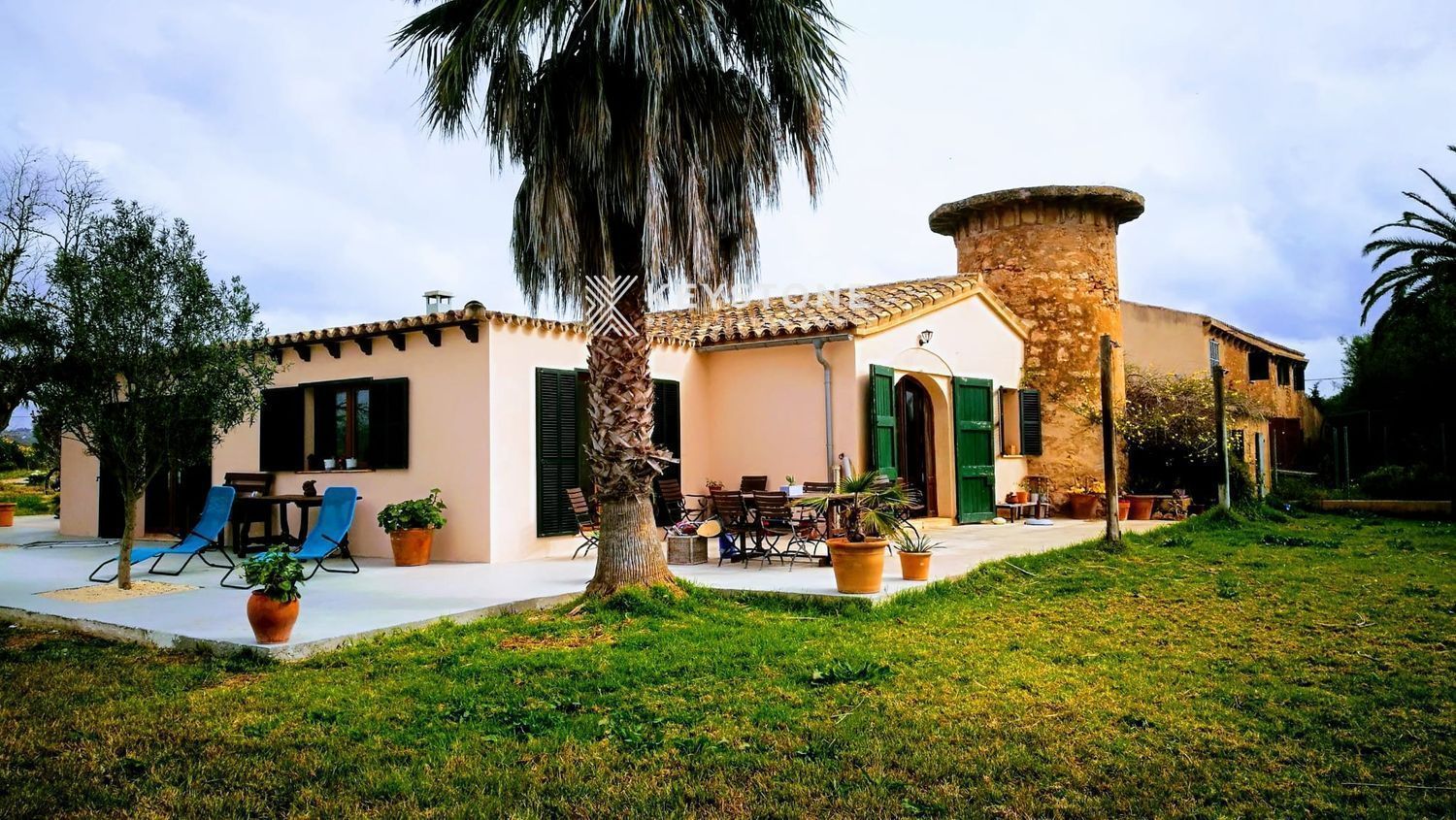 Vista exterior de Casa o xalet de lloguer en  Palma de Mallorca amb Aire condicionat, Traster i Piscina
