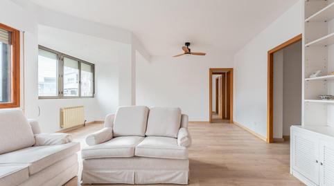 Foto 3 de Piso de alquiler en Calle Oña, Virgen del Cortijo - Manoteras,  Madrid Capital