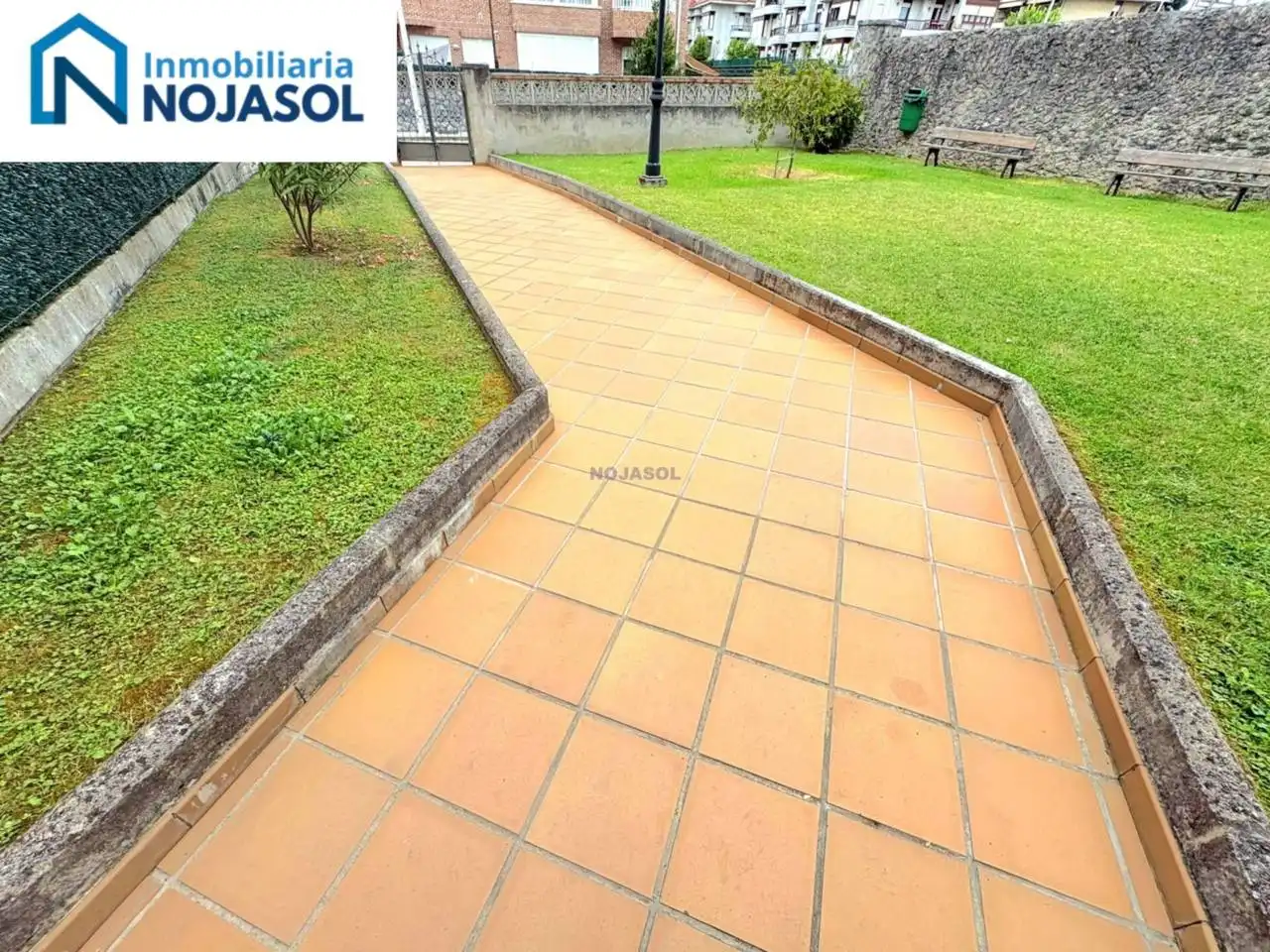 Apartament amb terrassa en venda a Calle la brava, imagen 42