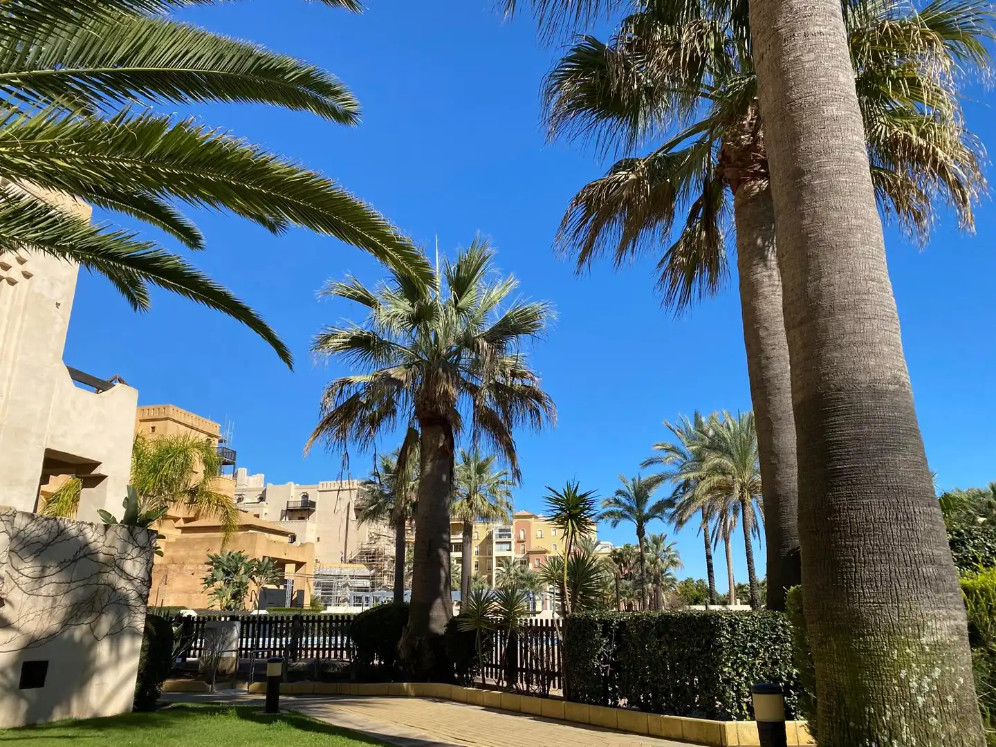 Vista exterior de Apartament en venda en Ayamonte amb Aire condicionat, Moblat i Rentadora